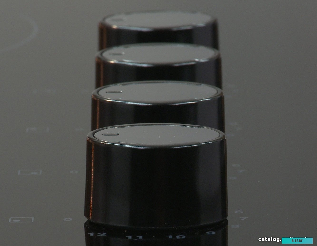 EHF6140FOK Электрическая варочная панель Electrolux EHF6140FOK,  Hi-Light,  независимая,  черный