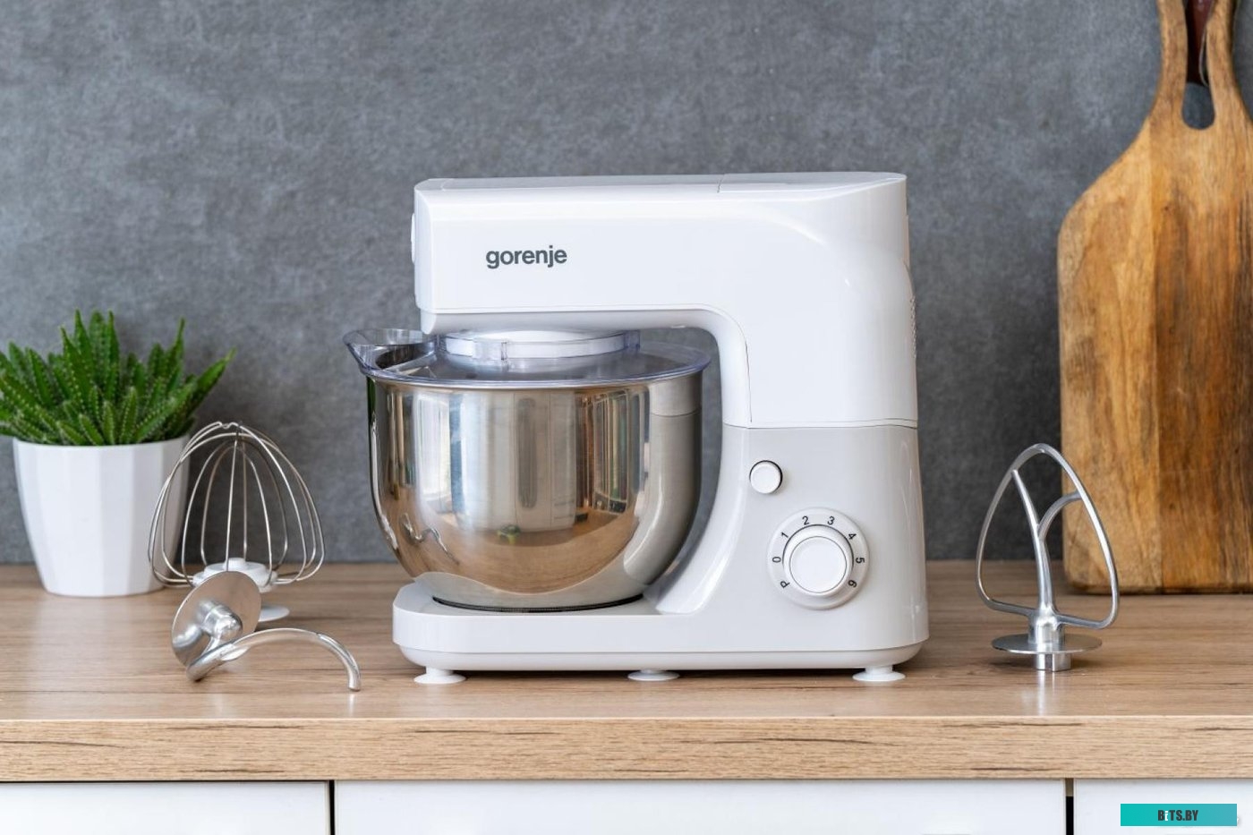 740223 Миксер Gorenje MMC805W