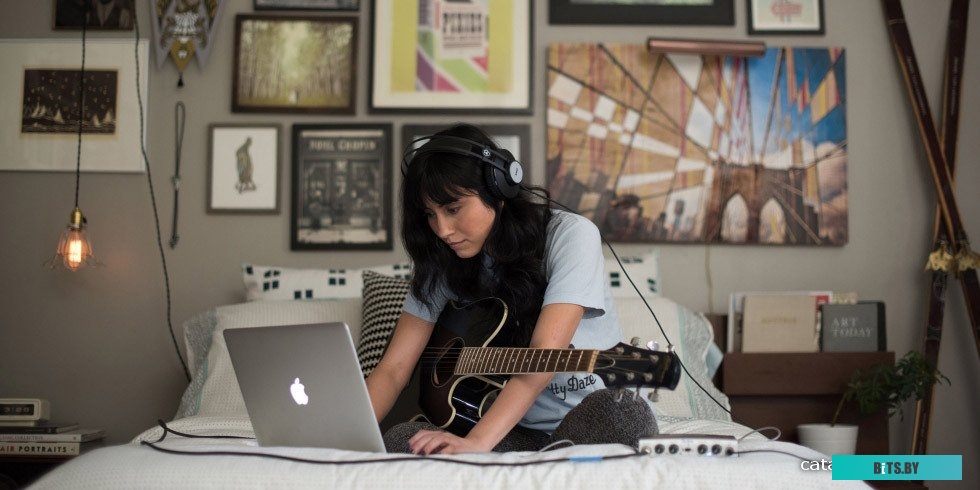 Наушники AKG K72