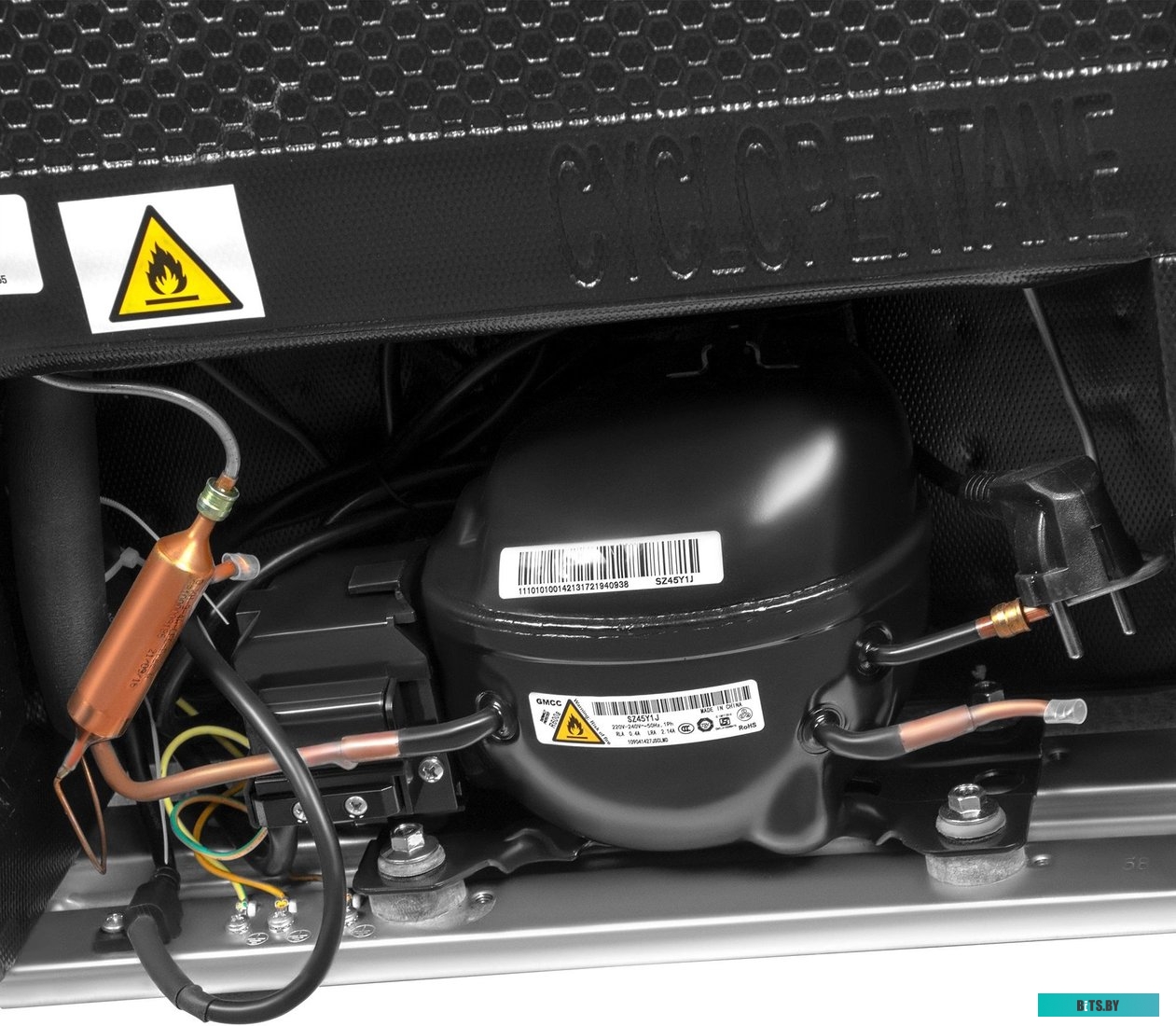 Hyundai CO1002 (серебристый)