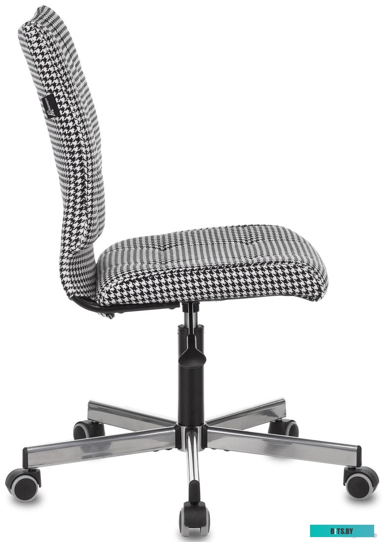 Офисное кресло (Стул) Бюрократ CH-330M (черный/белый) <CH-330M/GF>