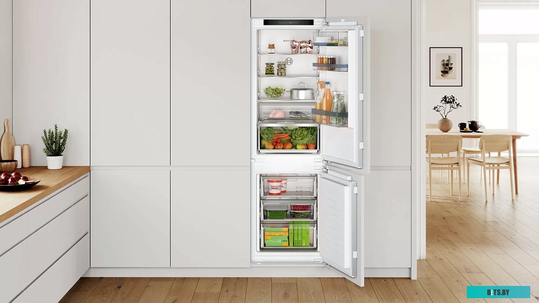 Bosch Serie 4 KIN86VFE0