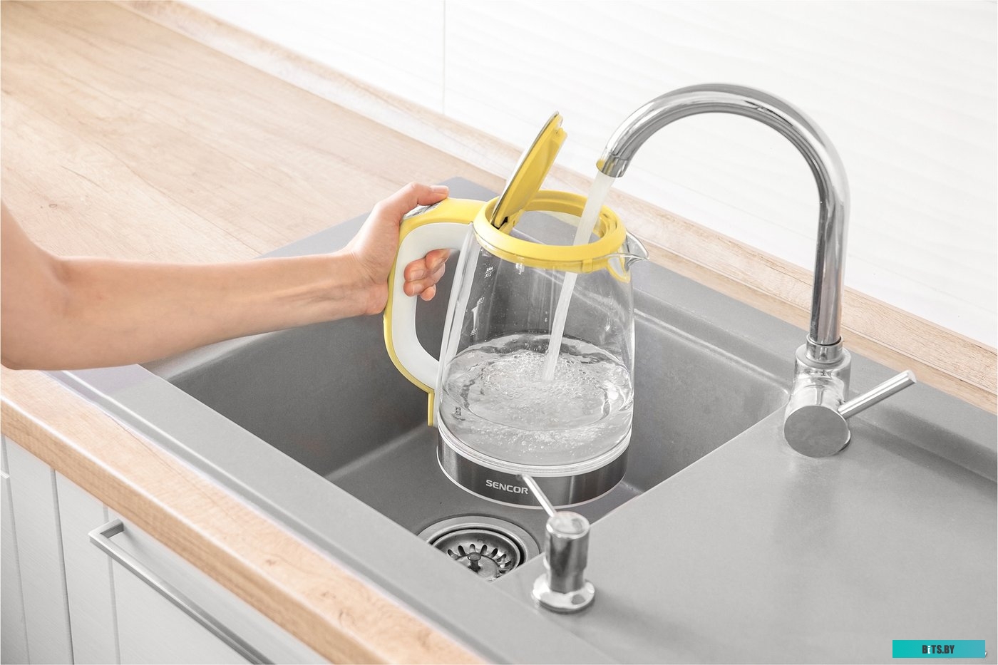 Электрочайник Sencor SWK 2196YL