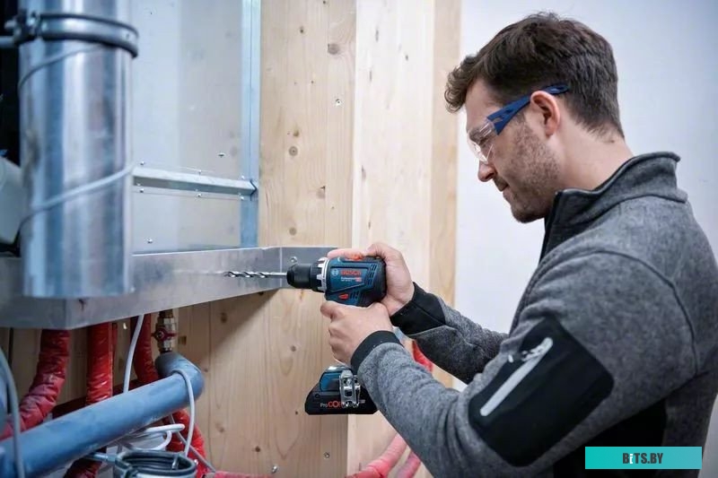 Bosch GSR 18V-90 C Professional 06019K6006 (с 2-мя АКБ 5 Ач, кейс)