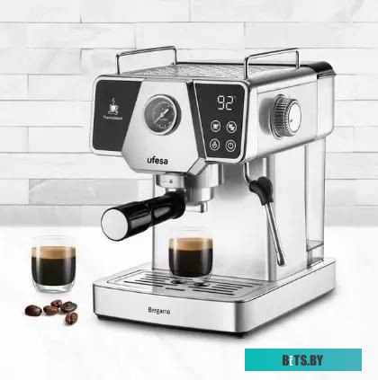 71705258P Кофеварка MAESTRO BARISTA ZCM8121 ZELMER