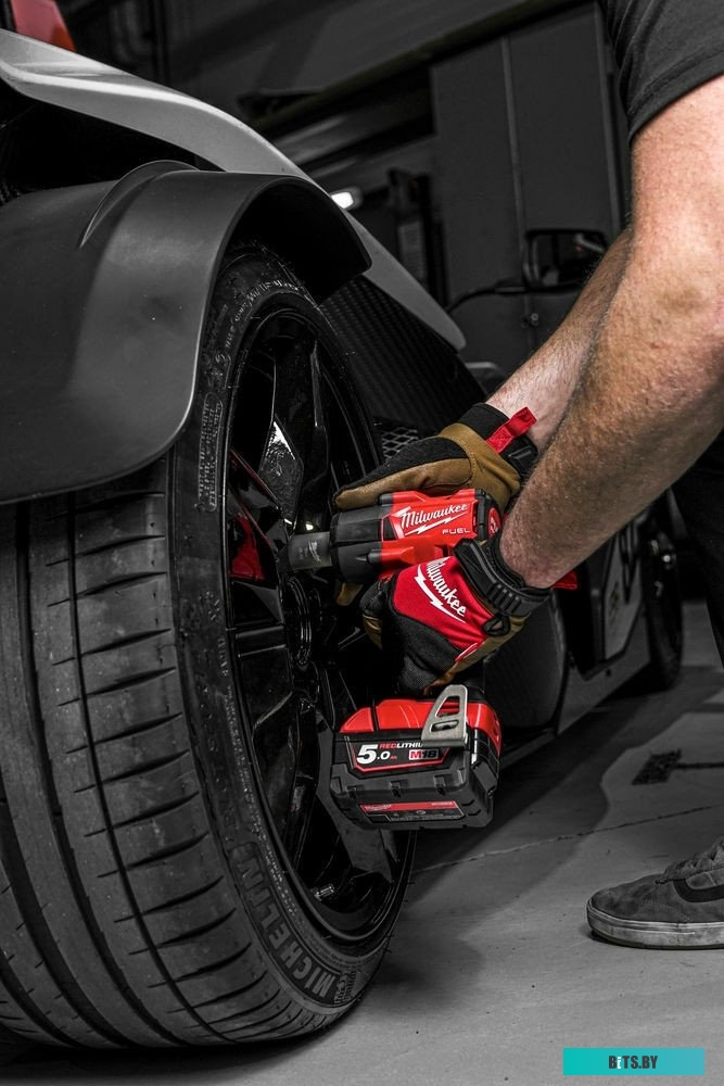 4058546512170 4933498057 Milwaukee M18 FUEL M18FMTIW2F12-0 4933498057 (без АКБ)