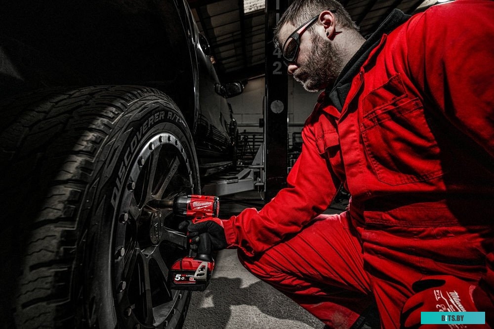 4058546512170 4933498057 Milwaukee M18 FUEL M18FMTIW2F12-0 4933498057 (без АКБ)