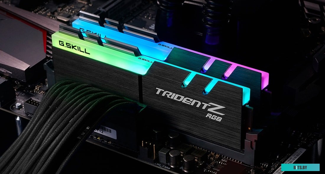 Оперативная память G.Skill Trident Z RGB 2x32GB DDR4 PC4-32000 F4-4000C18D-64GTZR