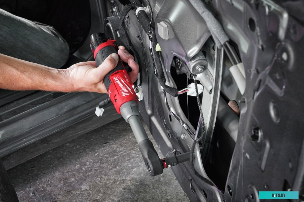 4058546410766 4933480791 Milwaukee M12 FUEL M12FHIR38LR-0 4933480791 (без АКБ)
