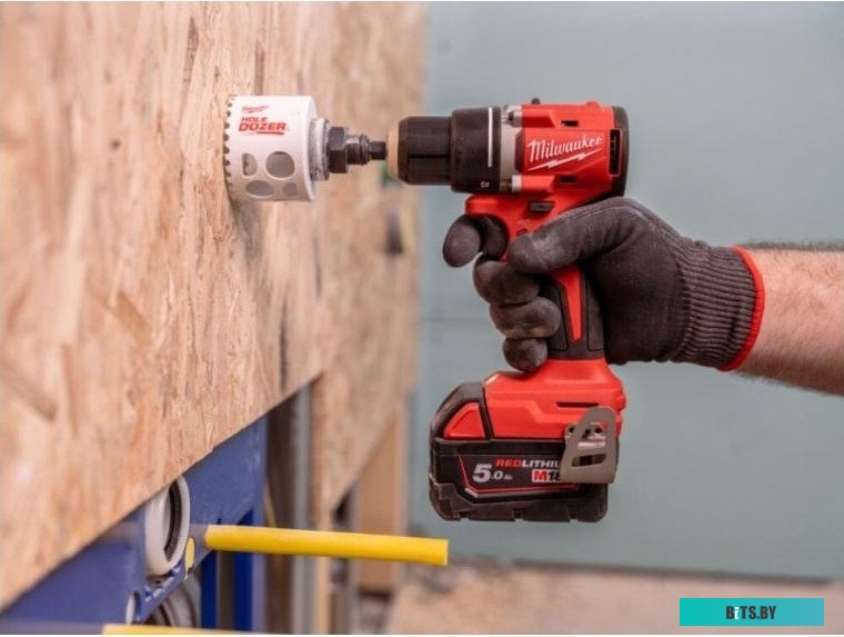 4058546477035 4933492832 Milwaukee M18 M18BLDDRC-0X 4933492832 (без АКБ, кейс)