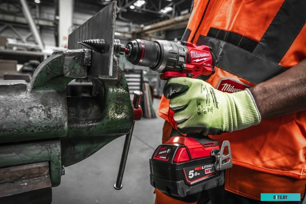 4058546512200 4933498060 Milwaukee M18 FUEL M18FPD3-0 4933498060 (без АКБ)