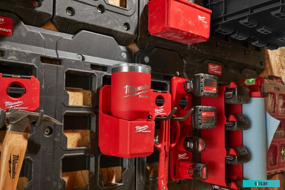 4058546409913 4932480706 Milwaukee PackOut 4932480706