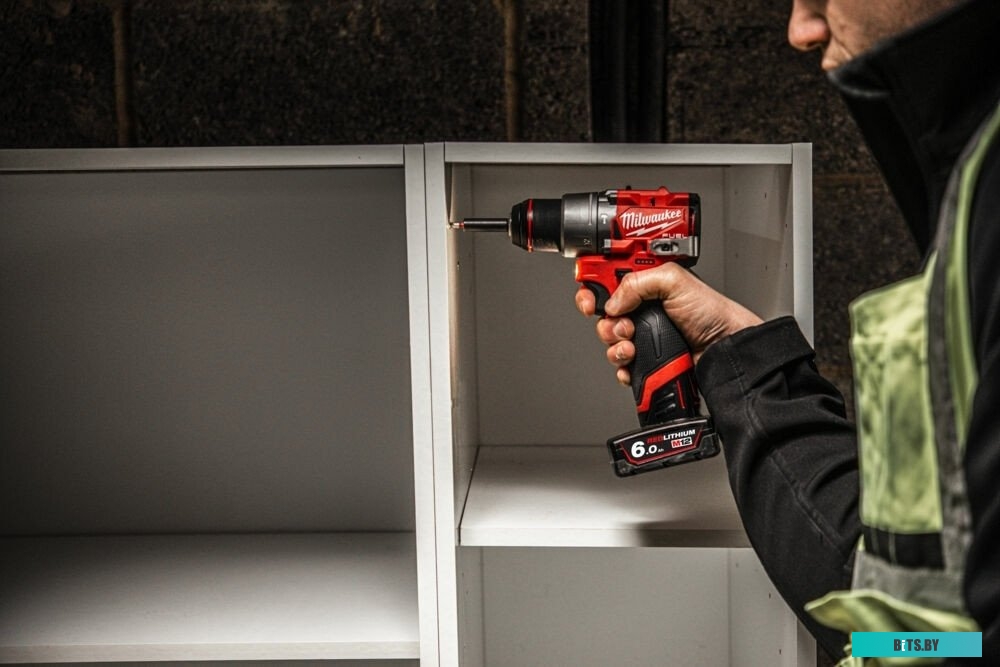 4058546376642 4933479870 Milwaukee M12 FUEL M12FPD2-602X 4933479870 (с 2-мя АКБ 6 Ач, кейс)