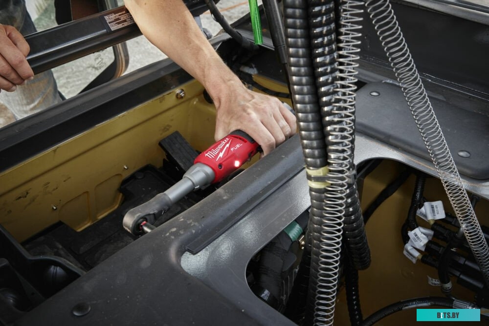 4058546410759 4933480790 Milwaukee M12 FUEL M12FHIR14LR-0 4933480790 (без АКБ)