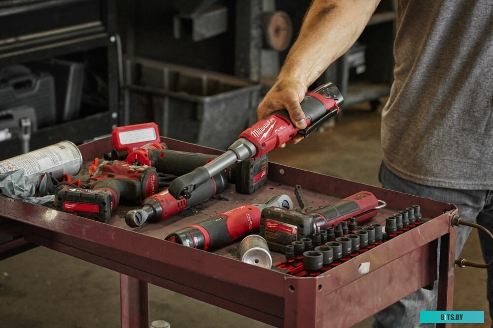 4058546410759 4933480790 Milwaukee M12 FUEL M12FHIR14LR-0 4933480790 (без АКБ)