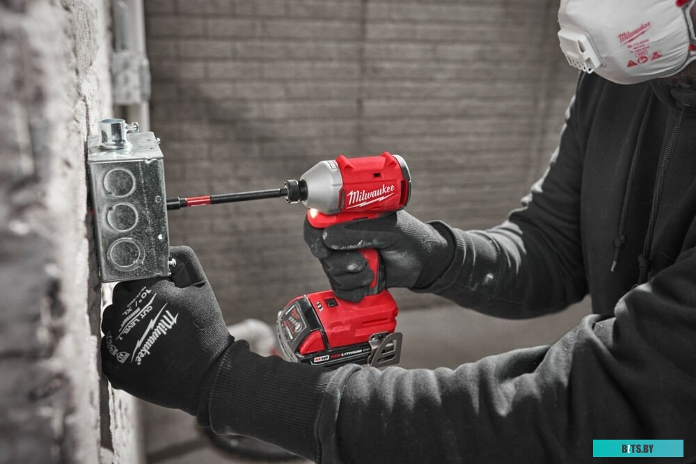 4058546477141 4933492843 Milwaukee M18 M18BLIDR-502X 4933492843 (с 2-мя АКБ, кейс)