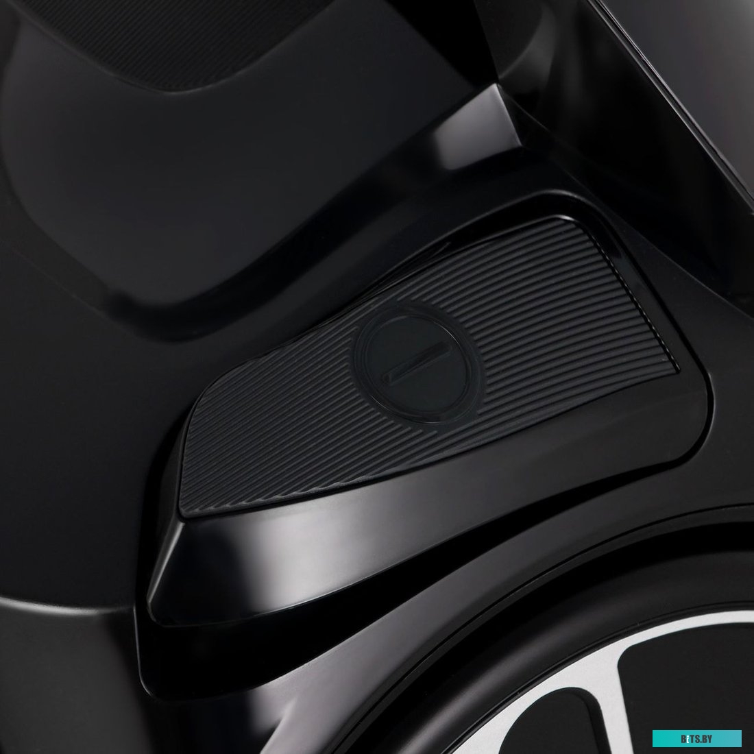 Пылесос Tefal Silence Force Cyclonic TW7222EA