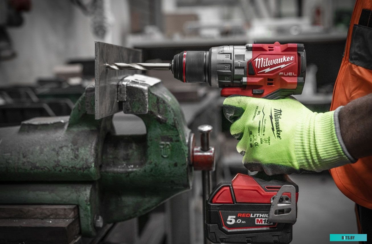 Milwaukee M18 FUEL M18FPD3-502X 4933479860 (с 2-мя АКБ, кейс)