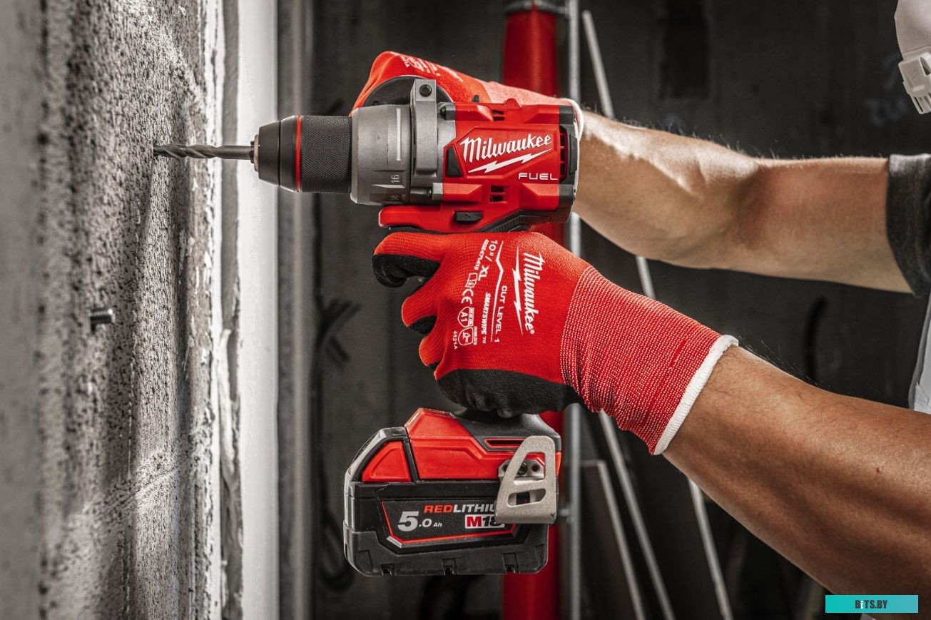 Milwaukee M18 FUEL M18FPD3-502X 4933479860 (с 2-мя АКБ, кейс)