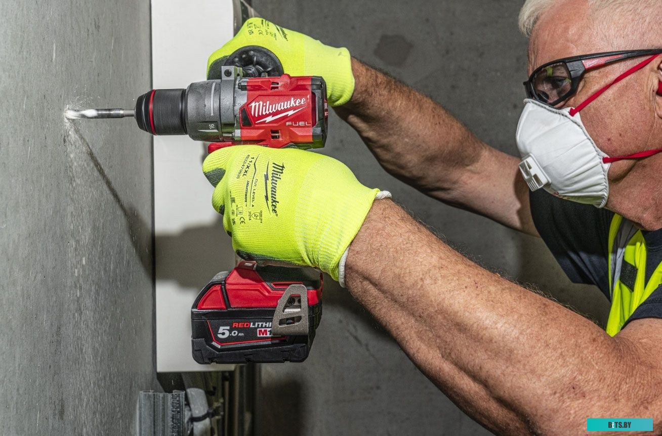 Milwaukee M18 FUEL M18FPD3-502X 4933479860 (с 2-мя АКБ, кейс)