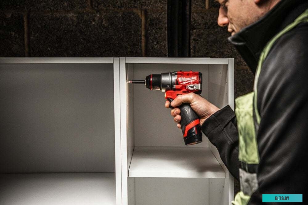 Milwaukee M12 FUEL M12FPD2-0 4933479867 (без АКБ)