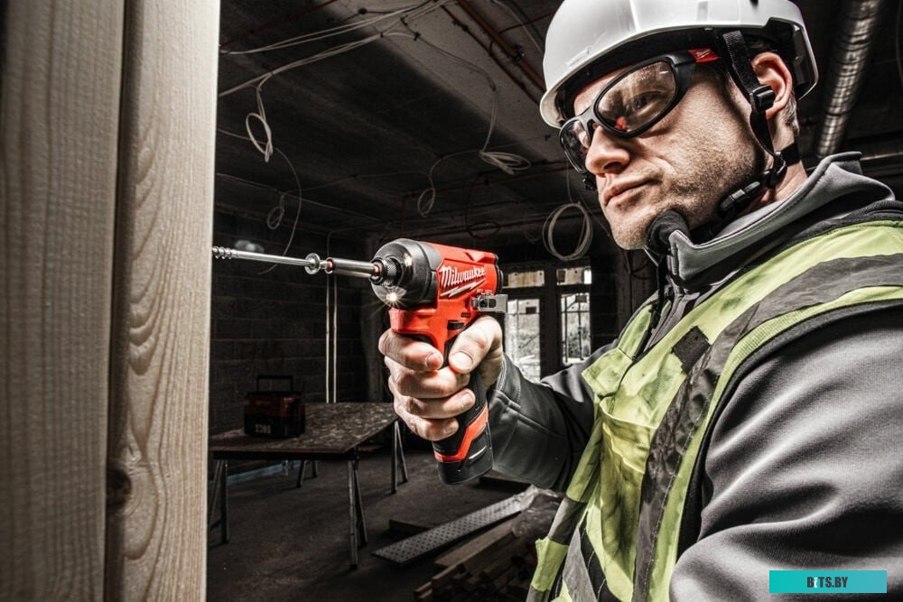 4058546376710 4933479877 Milwaukee M12 FUEL M12FID2-202X 4933479877 (с 2-мя АКБ, кейс)