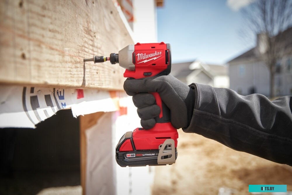 4058546477134 4933492842 Milwaukee M18 M18BLIDR-0X 4933492842 (без АКБ, кейс)