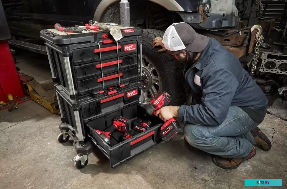 Сумка для инструментов Milwaukee Packout 3 Drawer Tool Box 4932472130