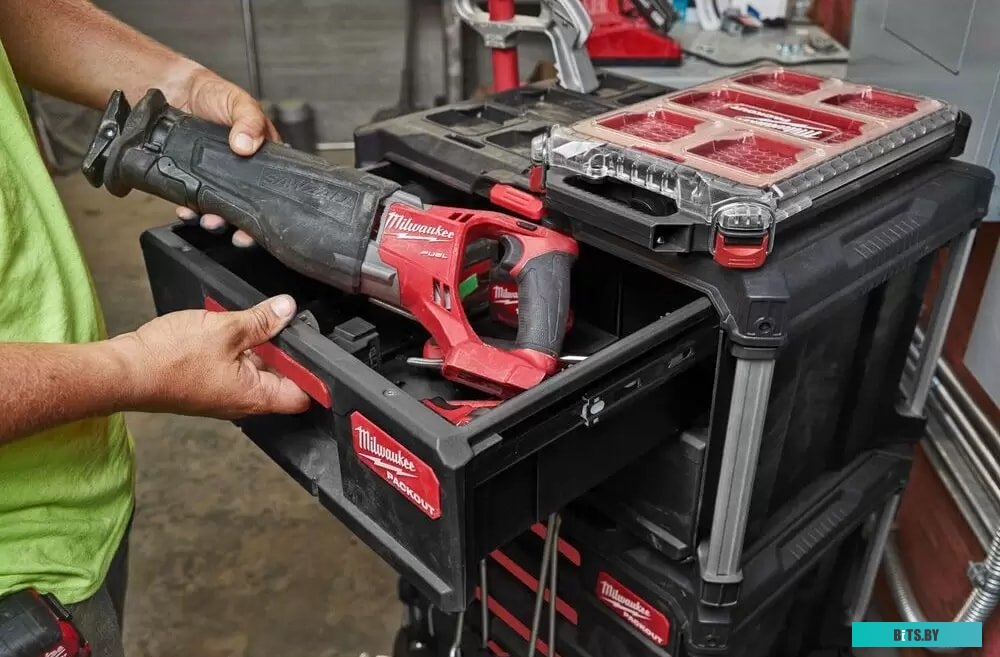 Сумка для инструментов Milwaukee Packout 3 Drawer Tool Box 4932472130