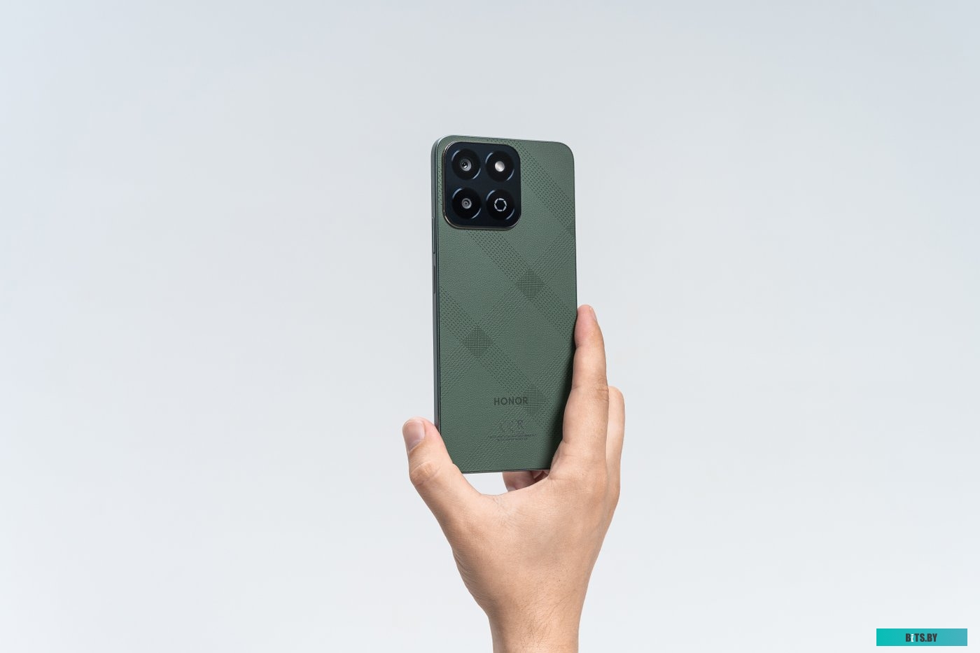 Смартфон HONOR 200 PRO 12+512Gb белый (5109BFUJ) 5109BFUJ