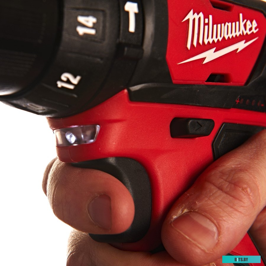 Milwaukee M12 BPD-202C 4933441940 (с 2-мя АКБ, кейс)