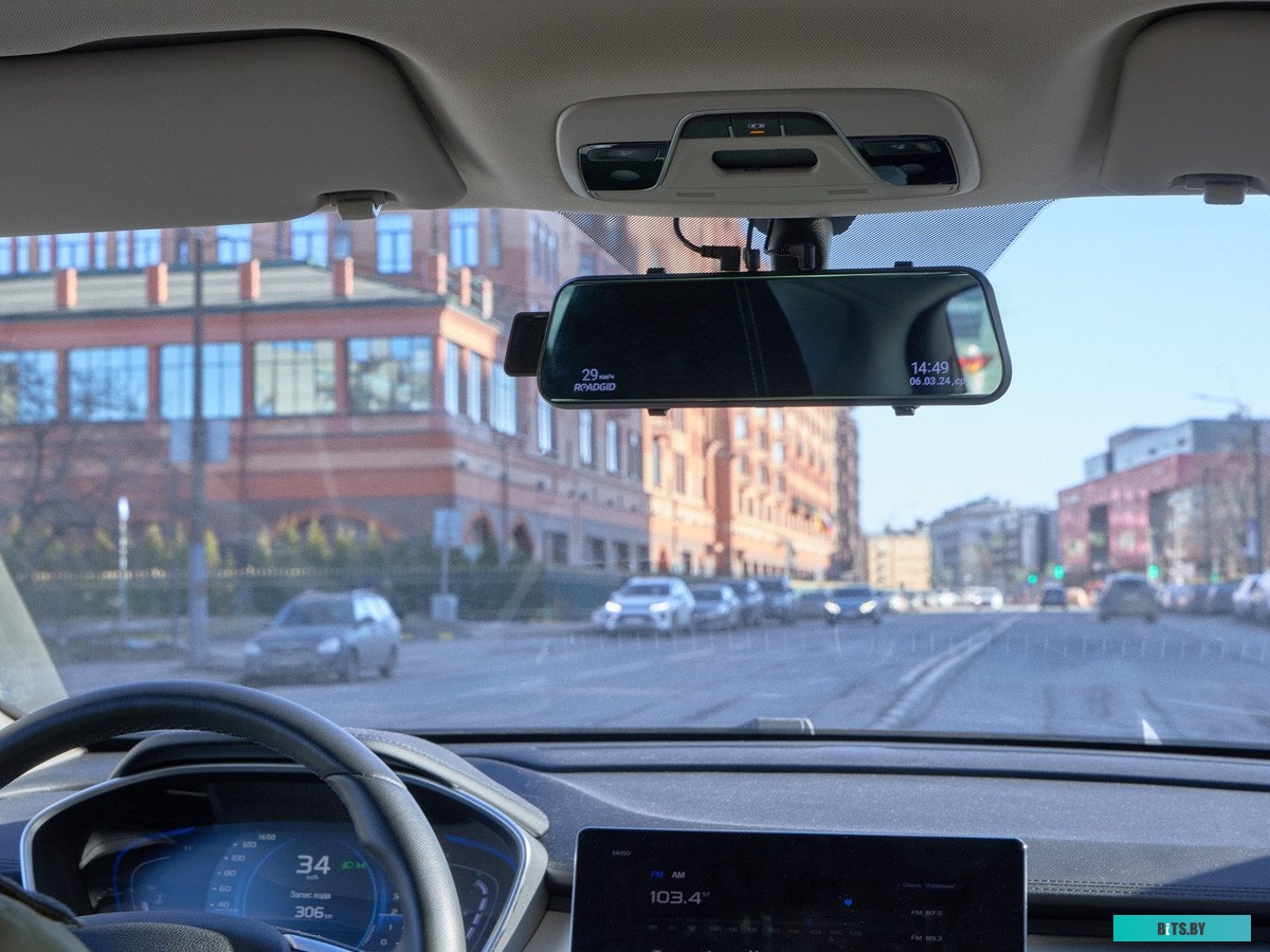 1049497 Видеорегистратор ROADGID Blick 3 GPS,  черный