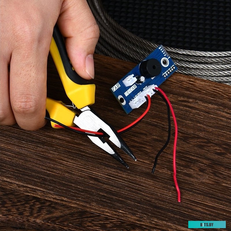 Набор плоскогубцев Deli DL103201-3  (комбинированные плоскогубцы 115мм, удлиненные плоскогубцы 125мм, диагональные бокорезы 110мм, двухкомпонентная ру