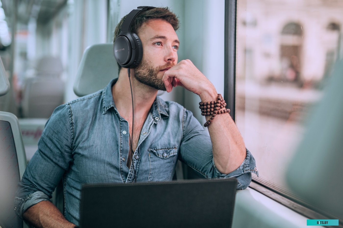 51MF1710AA001 Колонка порт. Creative Pebble Pro черный 10W 1.0 BT (51MF1710AA001)
