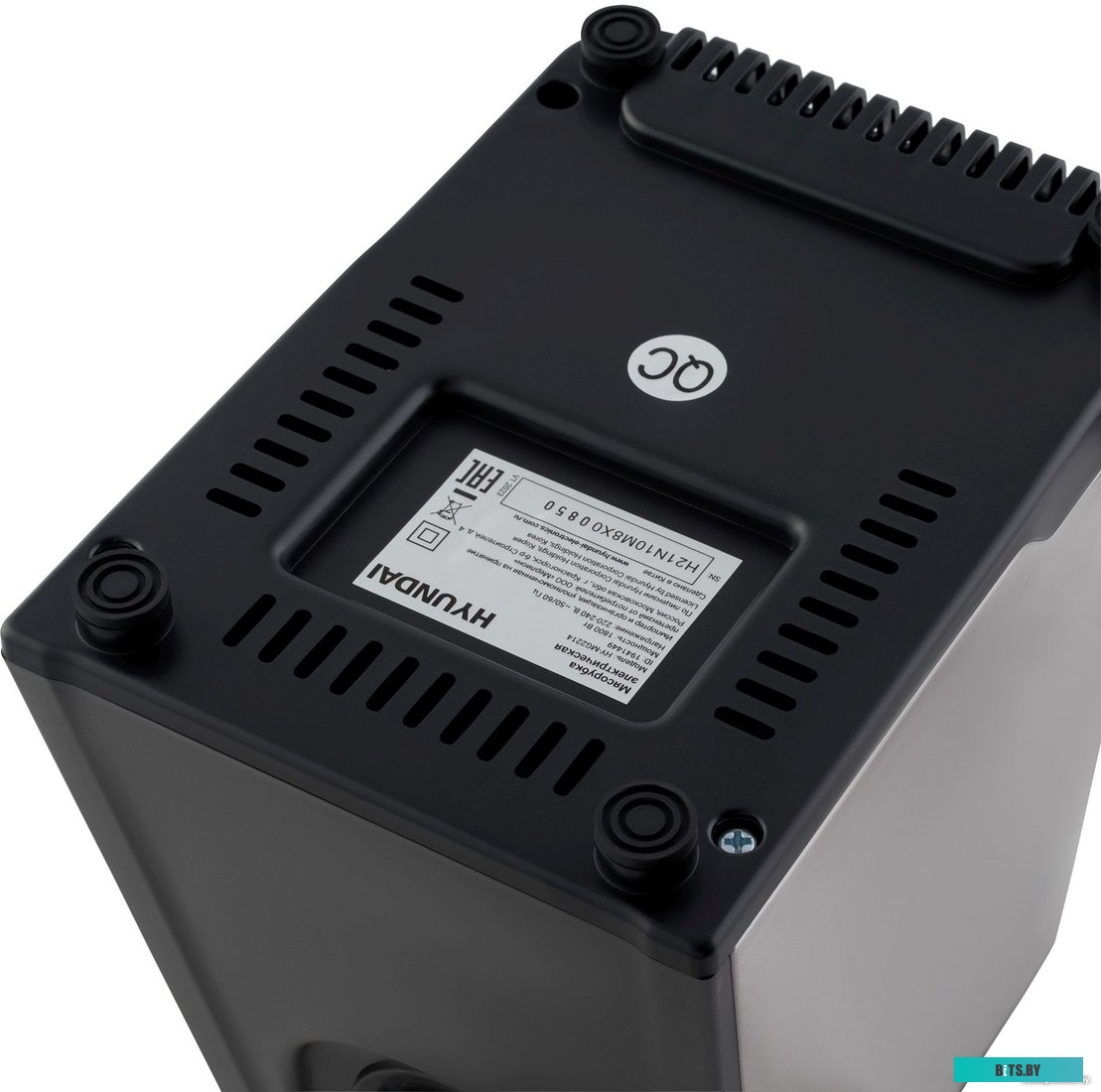 HY-MG2214 Мясорубка Hyundai HY-MG2214,  серебристый / черный