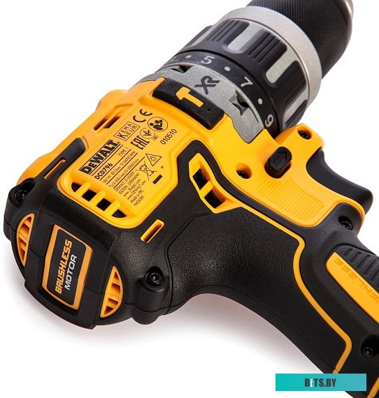 DeWalt DCD796D2 (с 2-мя АКБ 2 Ah)
