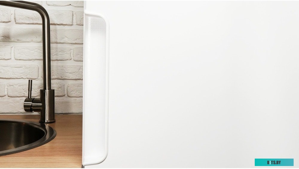 869991551730 Морозильная камера Indesit DFZ 5175 белый