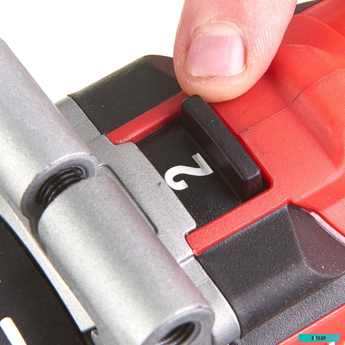 4933464517 Milwaukee M18 BLPD2-502X 4933464517 (с 2-мя АКБ 5 Ач, кейс)