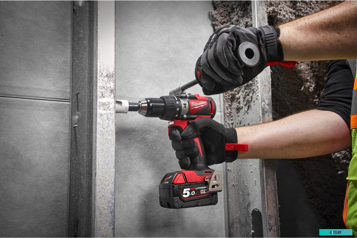 4933464517 Milwaukee M18 BLPD2-502X 4933464517 (с 2-мя АКБ 5 Ач, кейс)