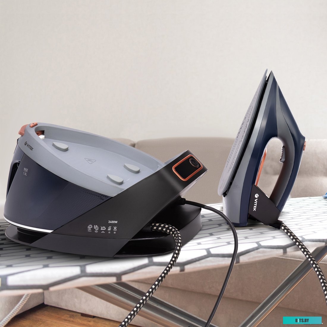 VT-2430 Парогенератор Vitek 2430-VT-01,  синий / черный