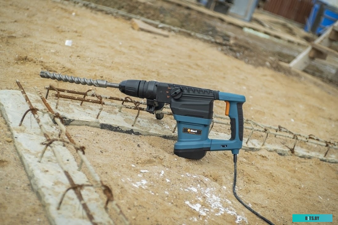 93410457 Перфоратор BORT BHD-1500-MAX [93410457]