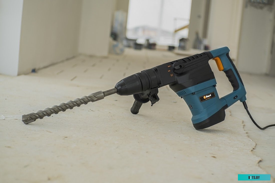 93410457 Перфоратор BORT BHD-1500-MAX [93410457]