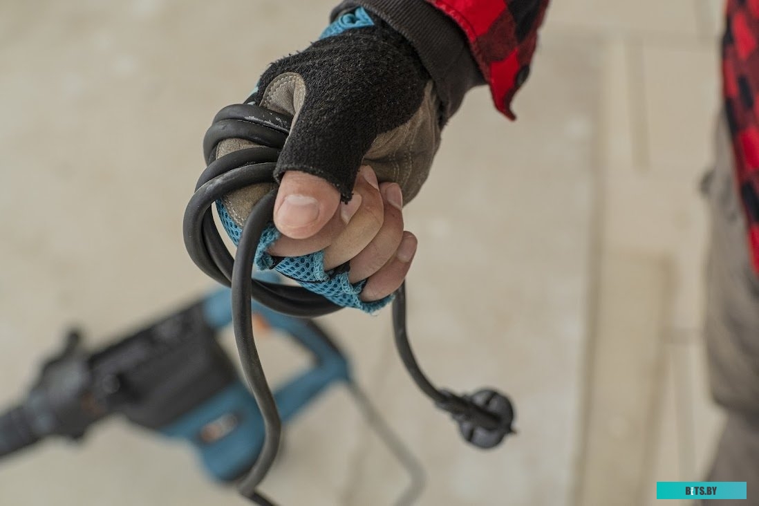 93410457 Перфоратор BORT BHD-1500-MAX [93410457]