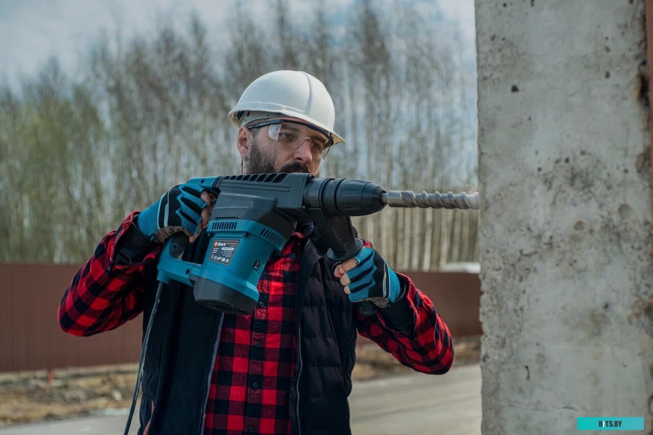 93410457 Перфоратор BORT BHD-1500-MAX [93410457]