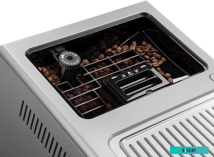 ECAM610.55.SB Кофемашина Delonghi ECAM610.55.SB 1450Вт черный/серебристый