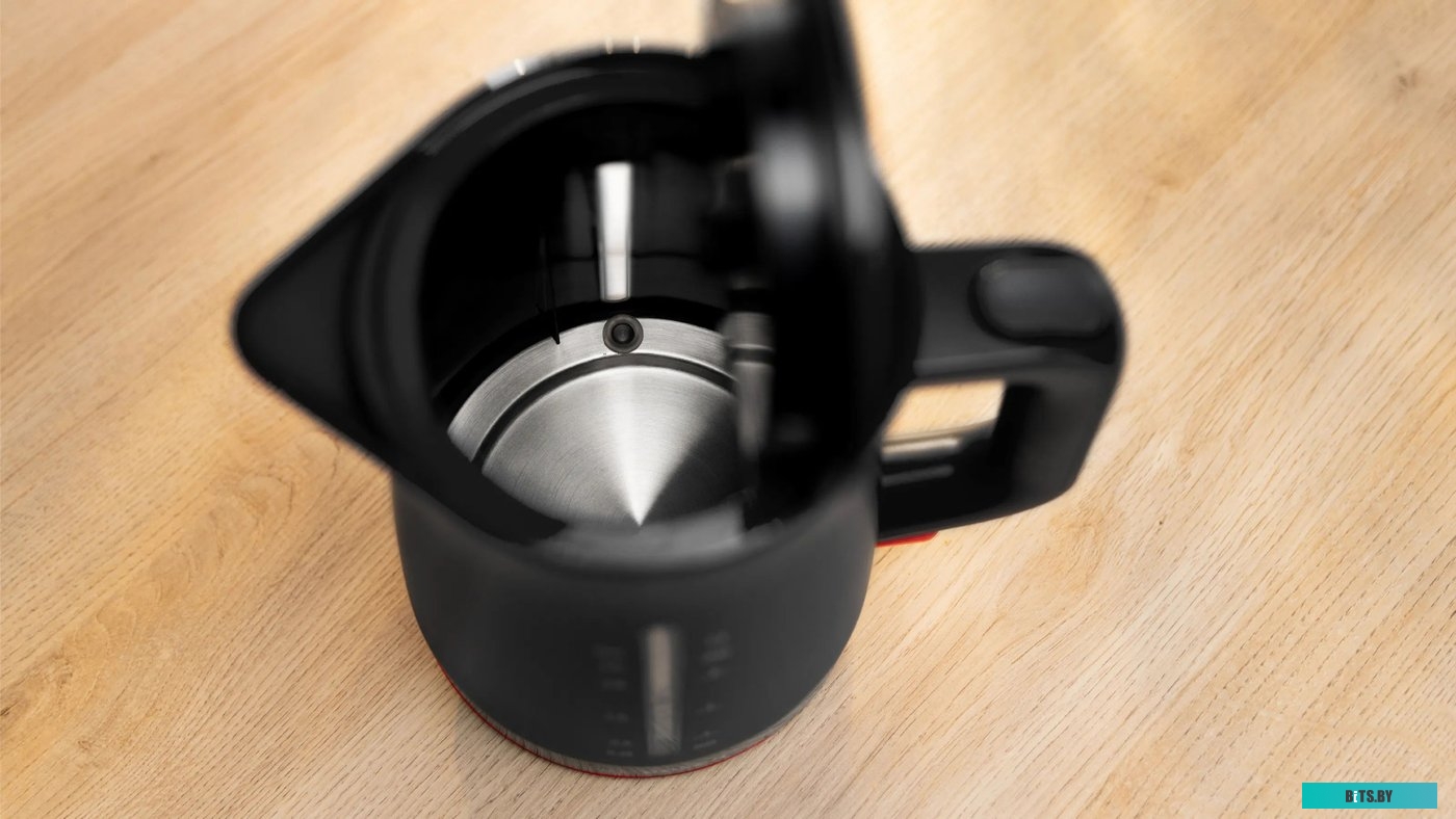 Электрический чайник Bosch TWK4M223