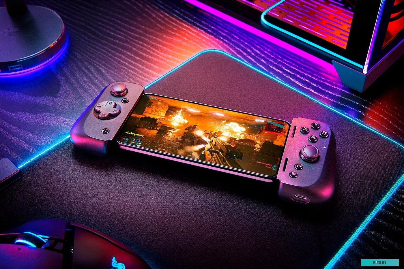 Геймпад Razer Wolverine V3 Tourmanment Edition RZ06-05210100-R3M1