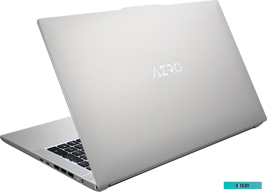 Ноутбук Gigabyte Aero 17 XE5 XE5-73RU744HP