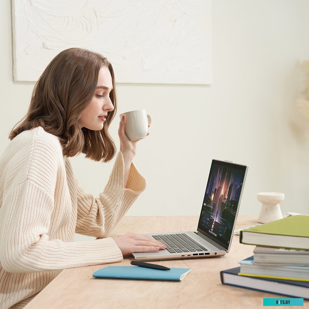 Ноутбук Gigabyte Aero 17 XE5 XE5-73RU744HP