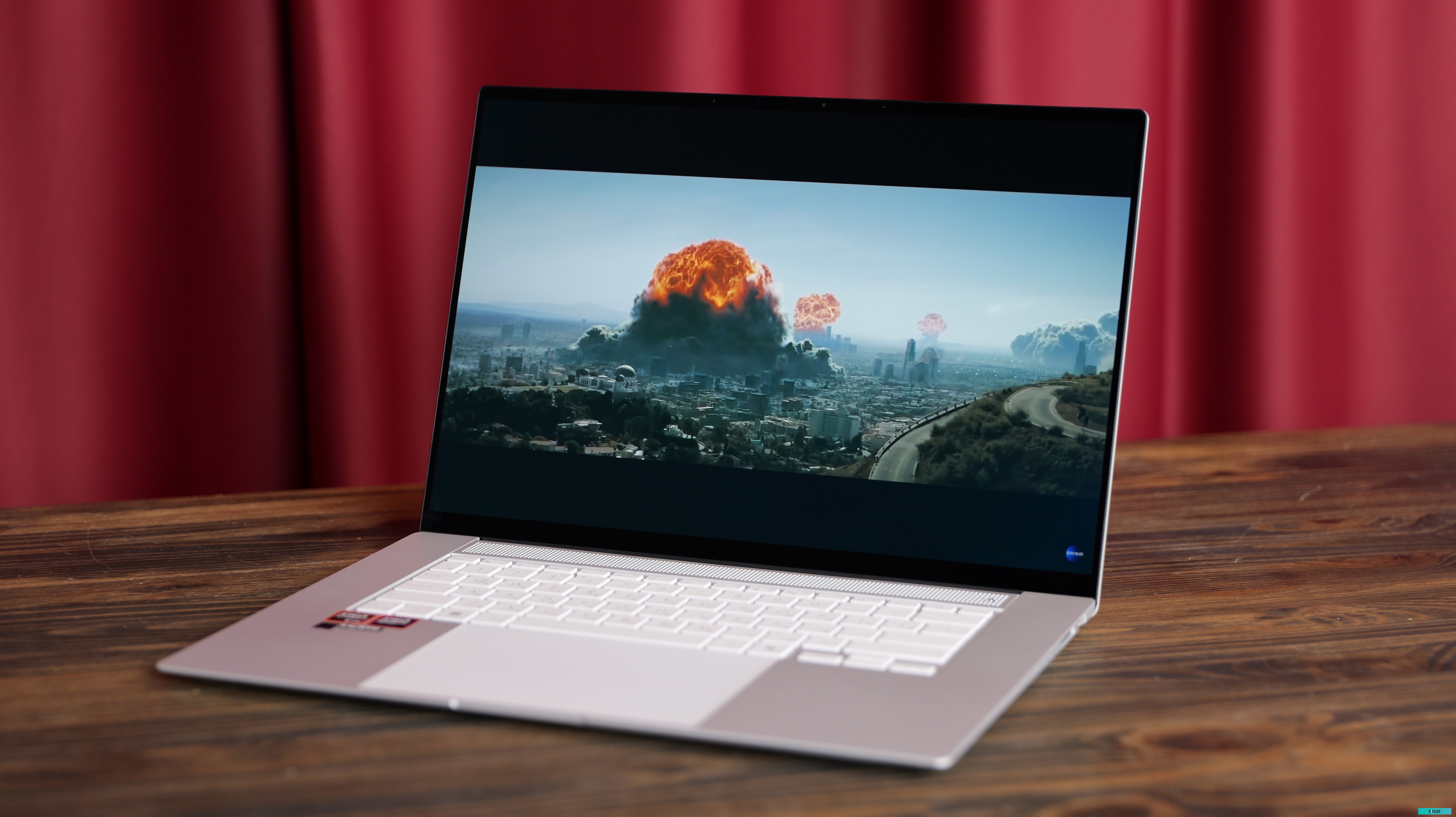 Ноутбук ASUS Zenbook S 16 UM5606WA-RK236W 90NB13M1-M00D50